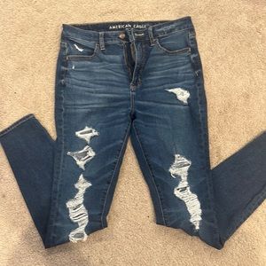 American Eagle Dream Jean , ripped jeans. Size 8 regular